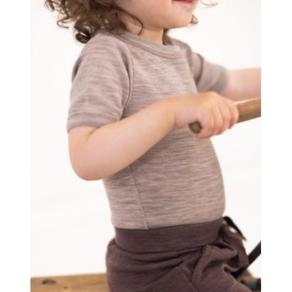 Body Med Kort Ærme Og Knaplukning Over Den Ene Skulder Til Baby, I 100% Økologisk Merino Uld Beige Melange 62